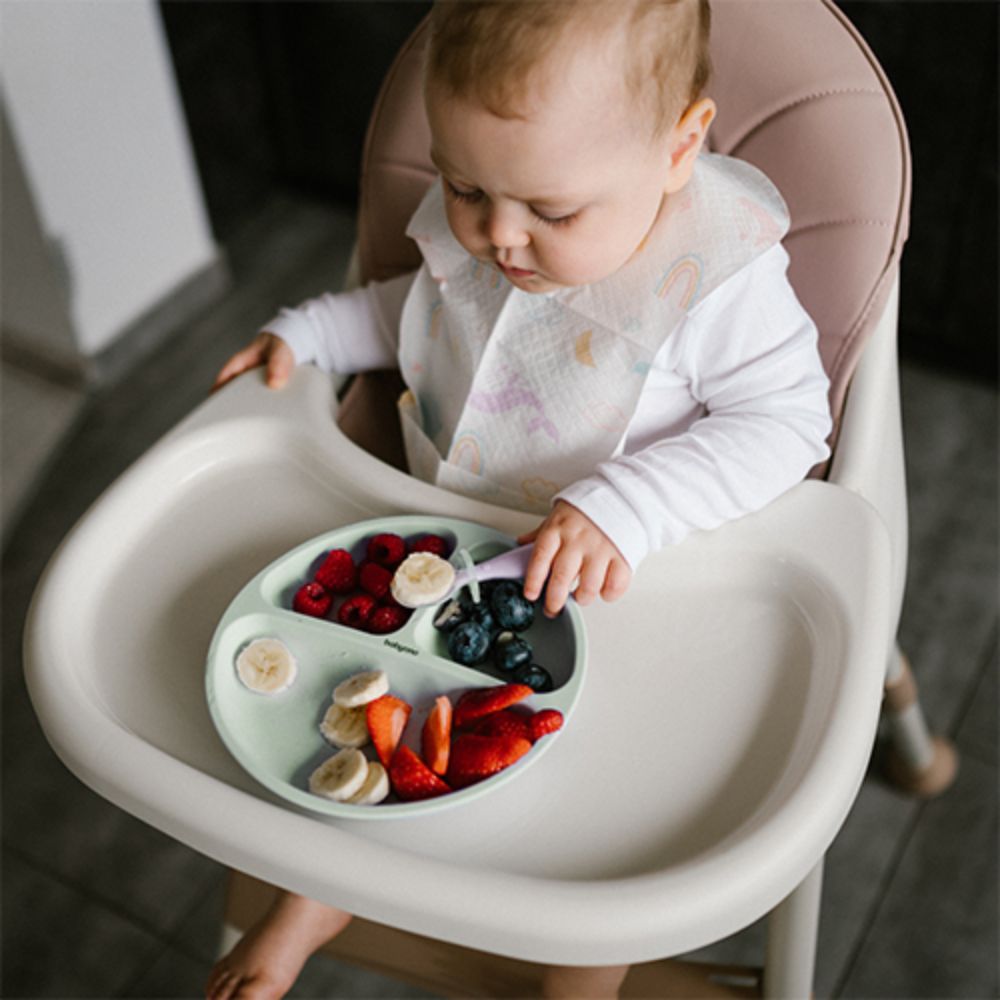 BabyOno Silikonski okrugli tanjur s odjeljcima i vakuumom 6 m+ - Mint