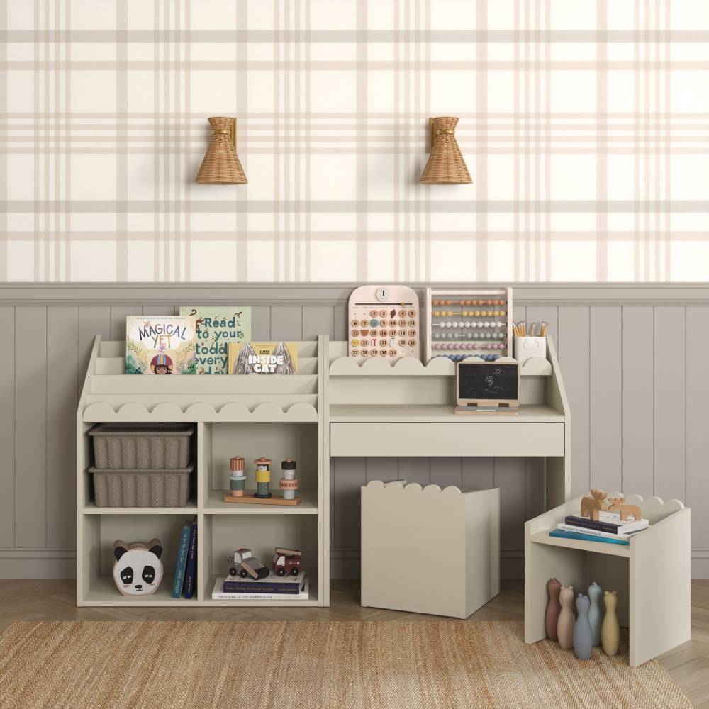 Bellamy Book Nook Montessori stol, latte