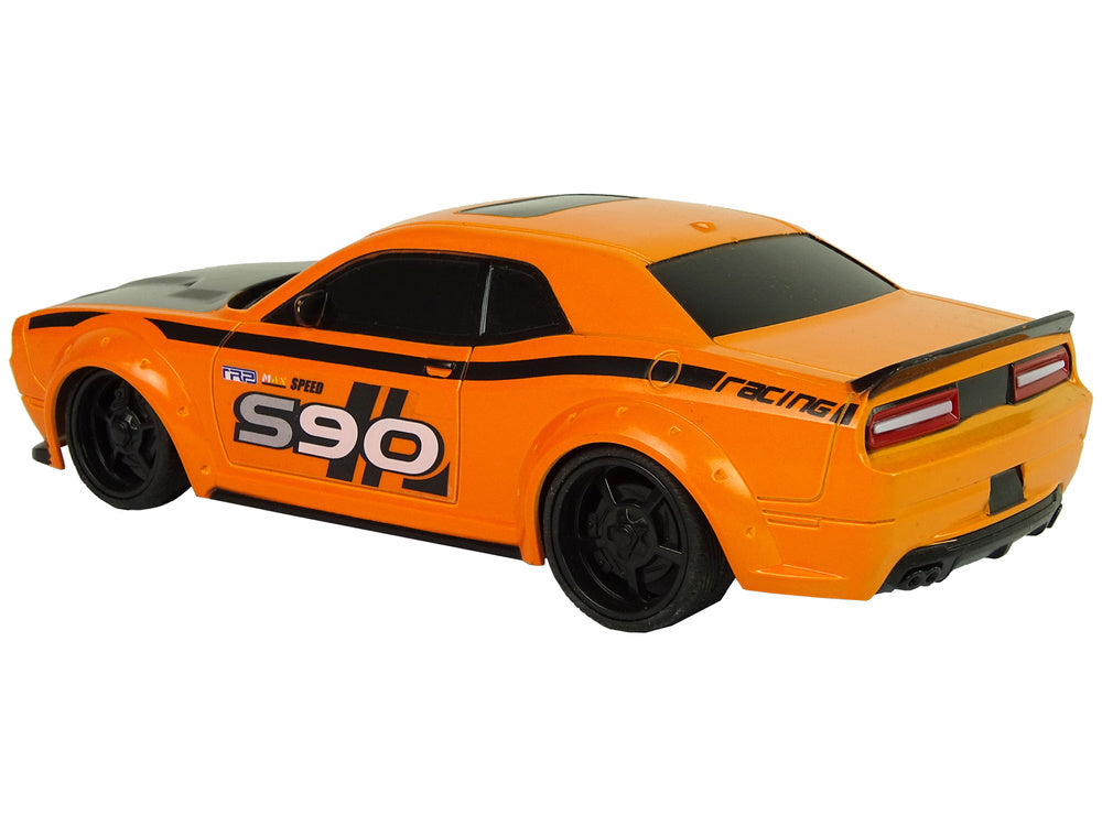 Auto na daljinsko upravljanje Classic 1:24 - narančasti