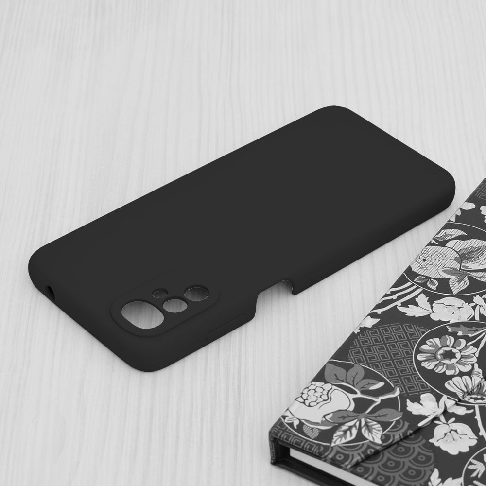 Techsuit Soft Edge Silicone maska za Motorola Moto G22 crna