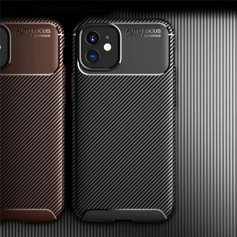 Techsuit – CarbonFiber maska za iPhone 11 – crna