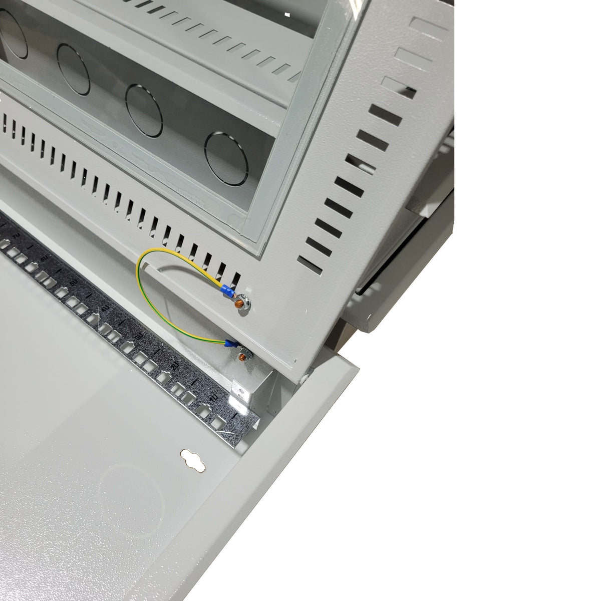 Ormar zidni komunikacijski podžbukni 12U FTTH 600x120mm