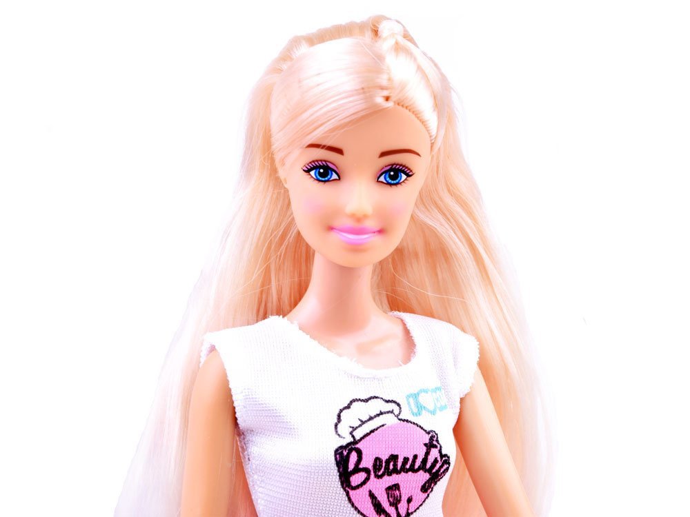 Anlily Doll domaćica u kuhinji