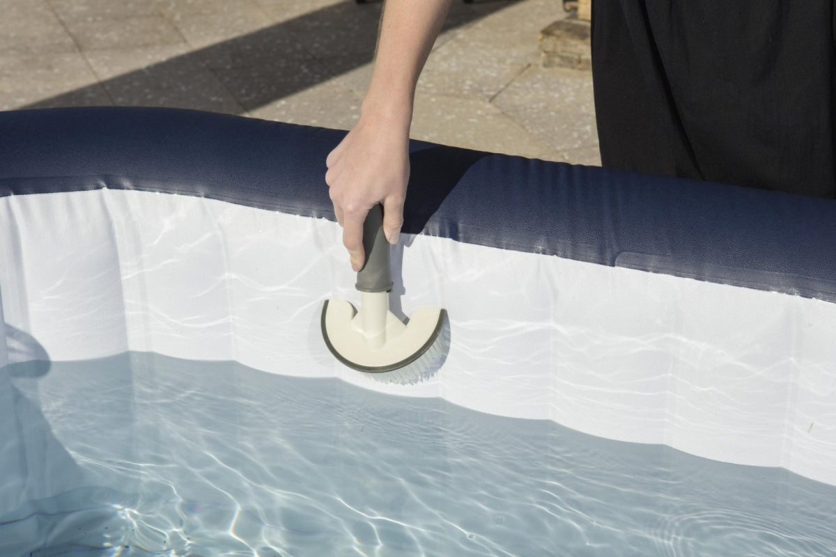 Cleaning Kit Lay-Z Spa BESTWAY