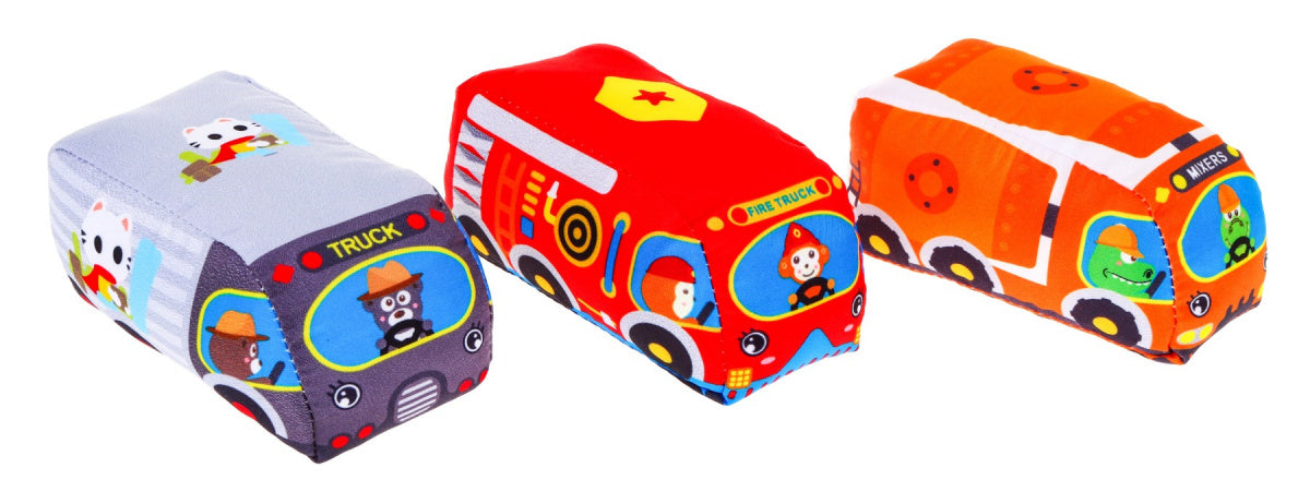 Set mekanih autića sa podlogom za igru  CARS