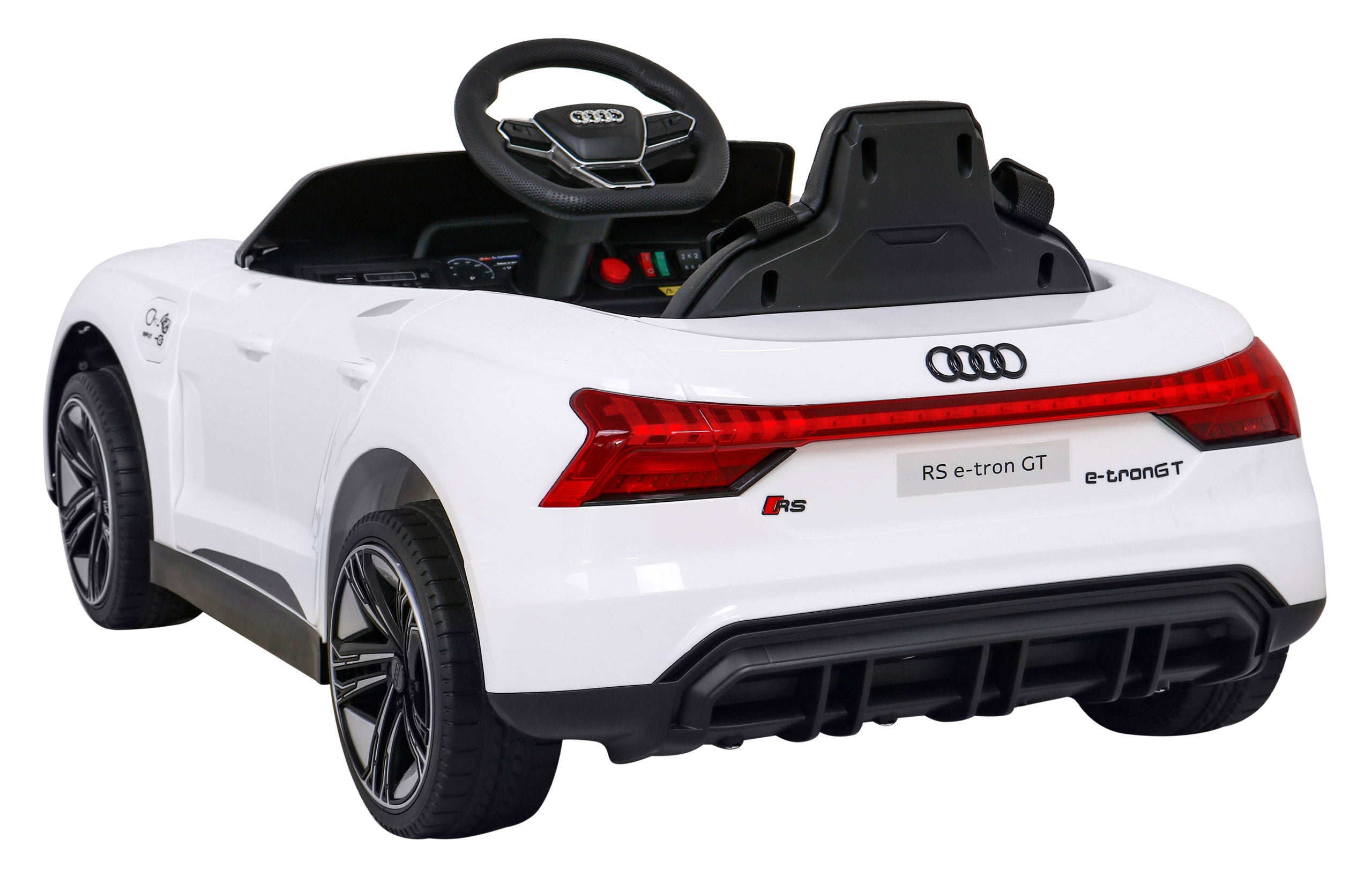 Licencirani auto na akumulator Audi RS E-Tron GT - bijeli