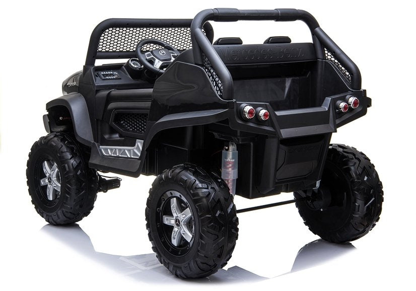 Licencirani auto na akumultor Mercedes Unimog – crni