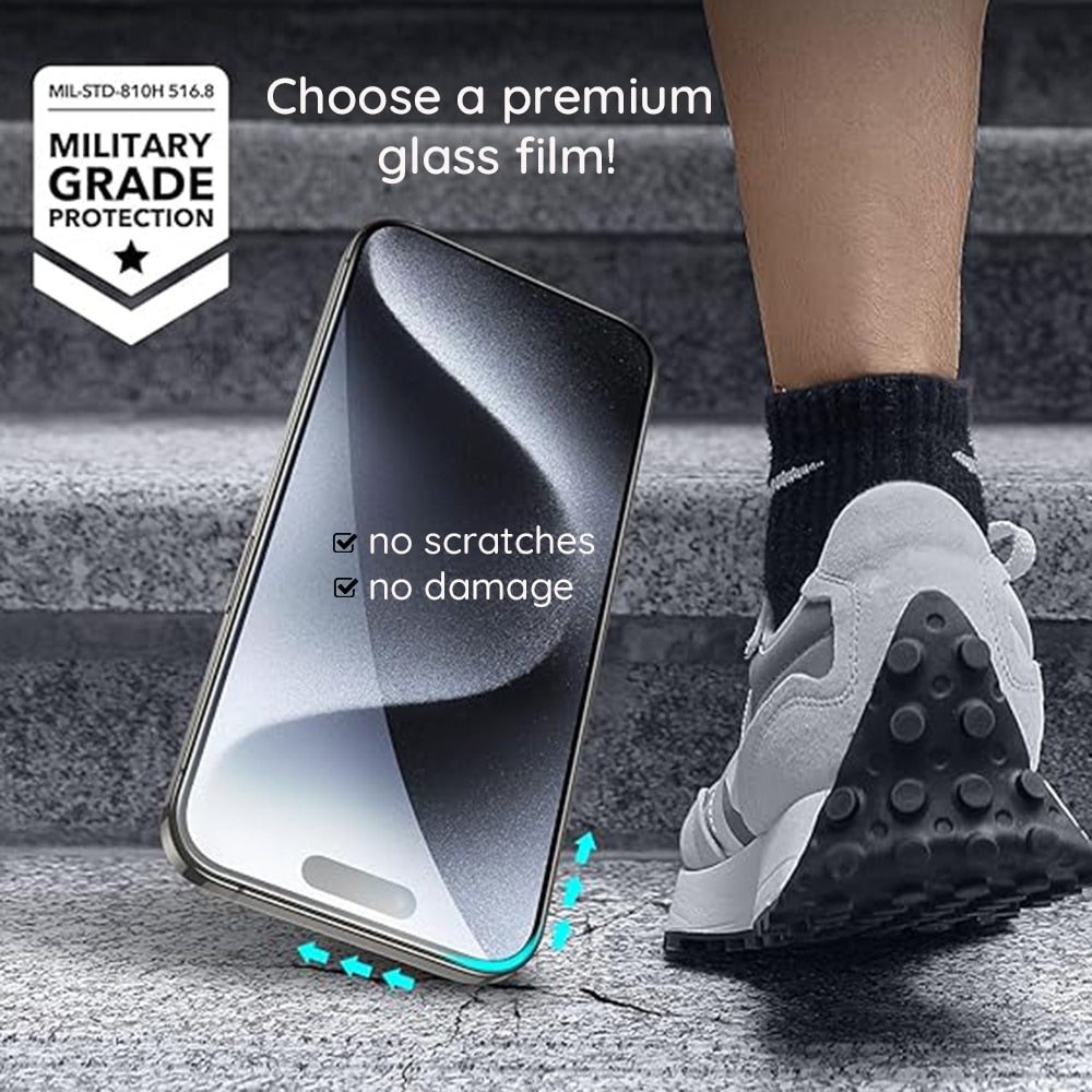 ESR - premium kaljeno staklo za iPhone 15 Pro Max - crno