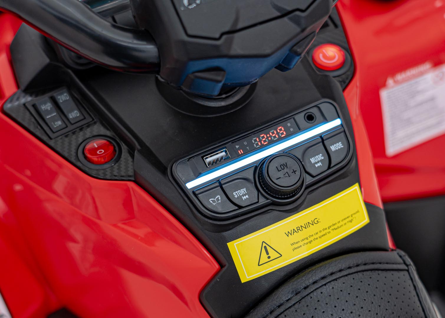 Quad na akumulator Can-Am Outlander ATV 4x4 200W - crveni