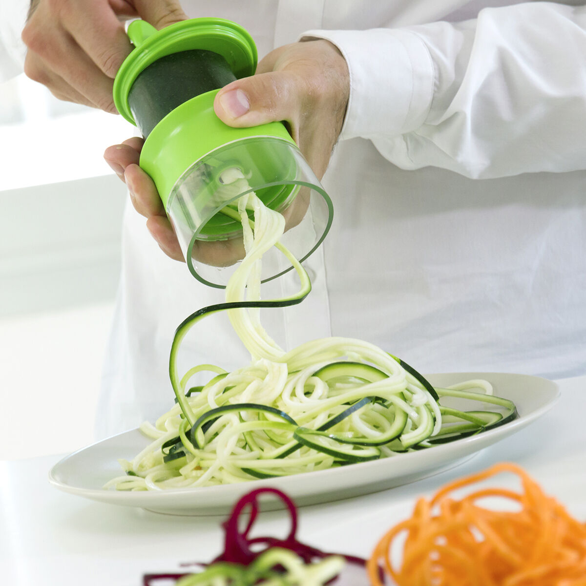 Pack Spiralni Rezač Povrća i Sklopivi Rezač Ribež 6 u 1 InnovaGoods