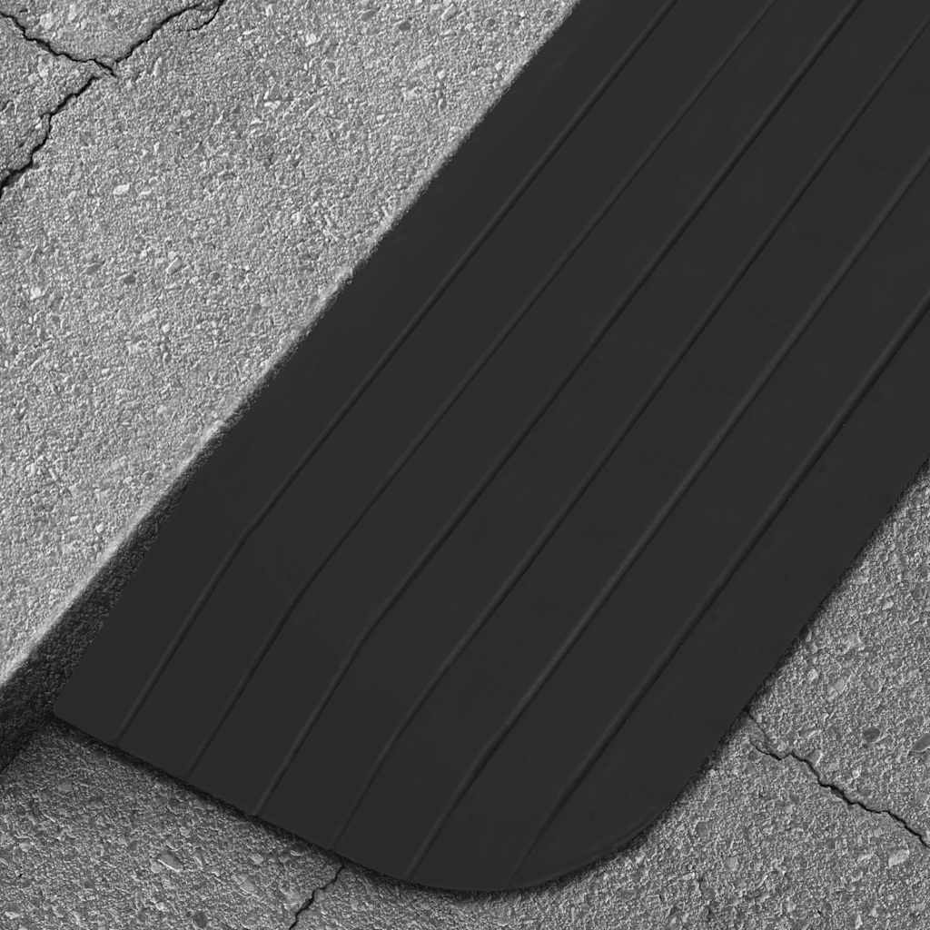 Prilazne rampe 2 kom 110 x 21 x 2,5 cm gumene
