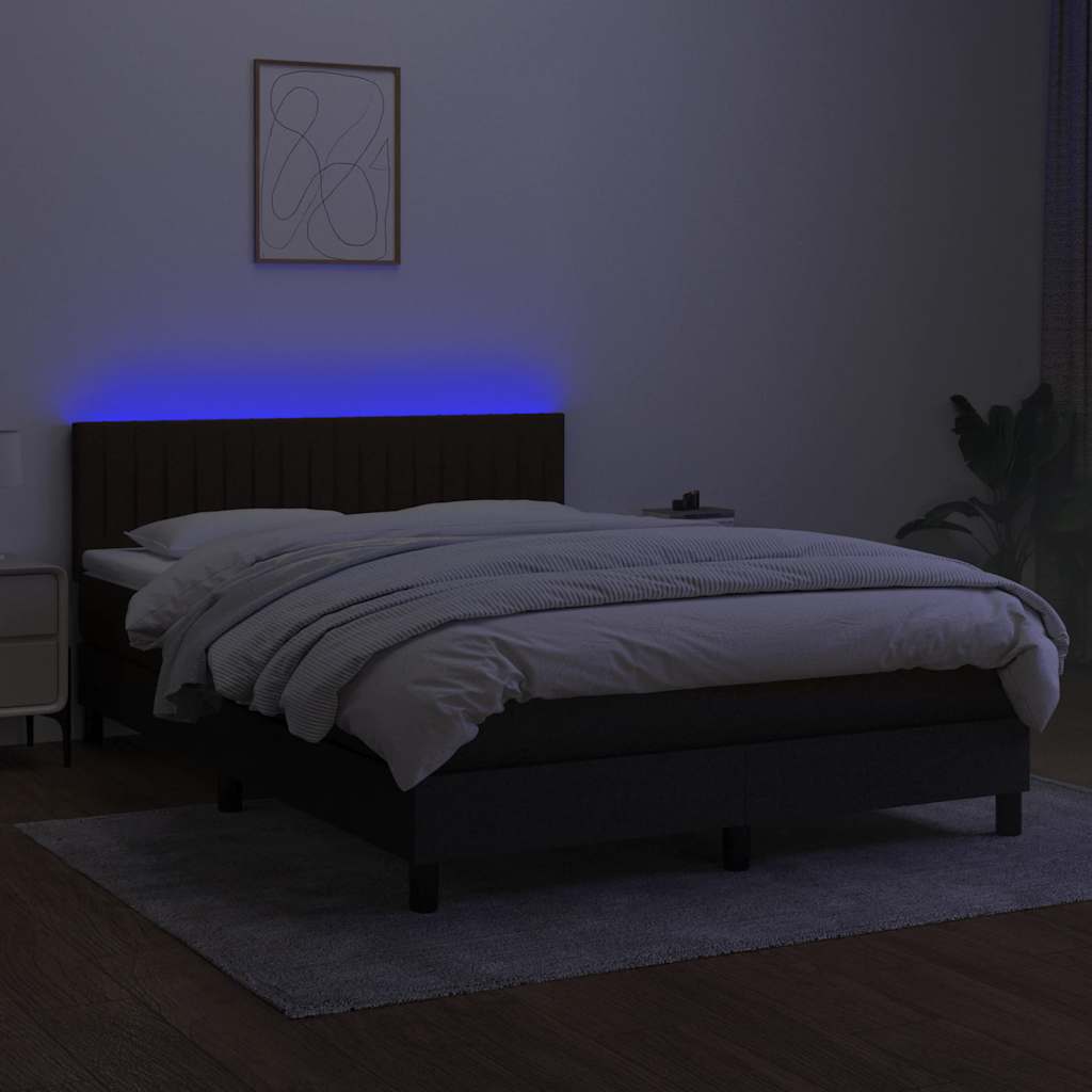 Krevet box spring s madracem LED crni 140x190 cm od tkanine