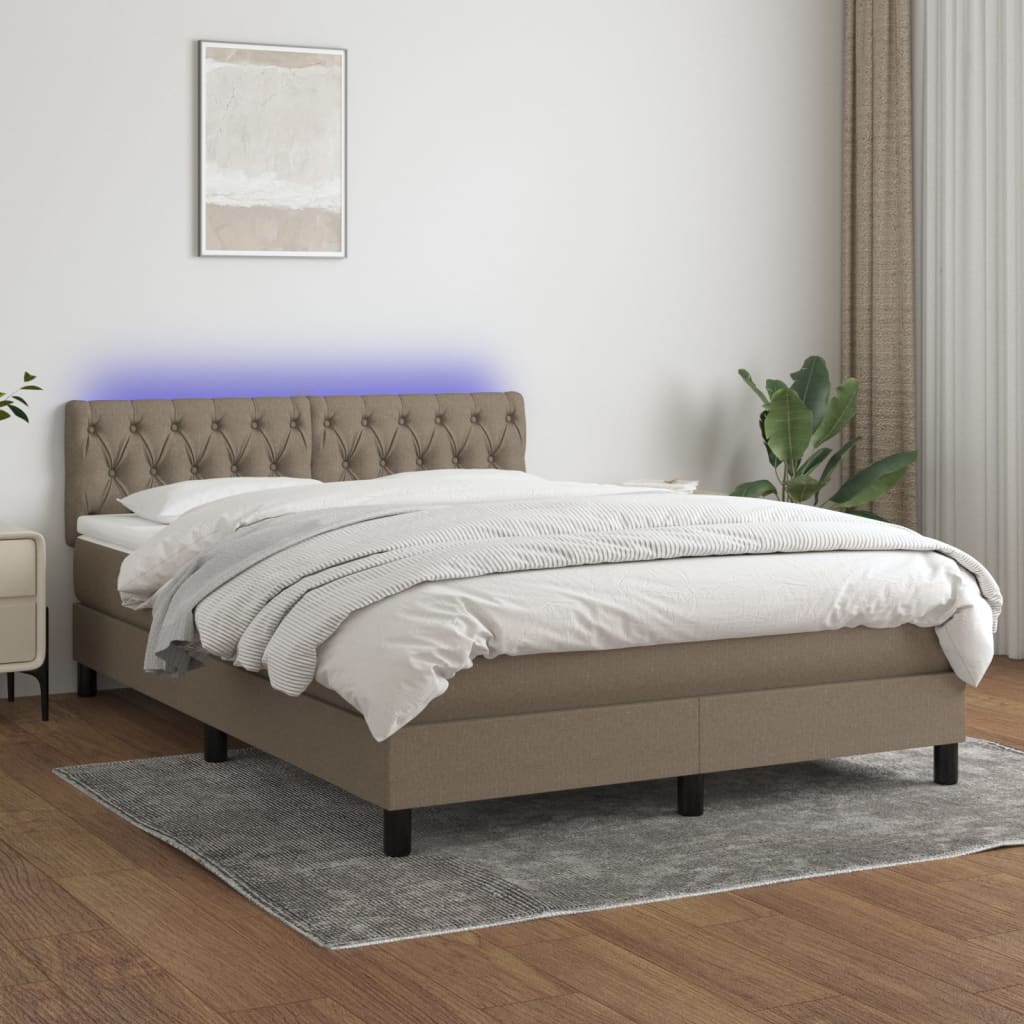 Krevet box spring s madracem LED smeđesivi 140x200 cm tkanina