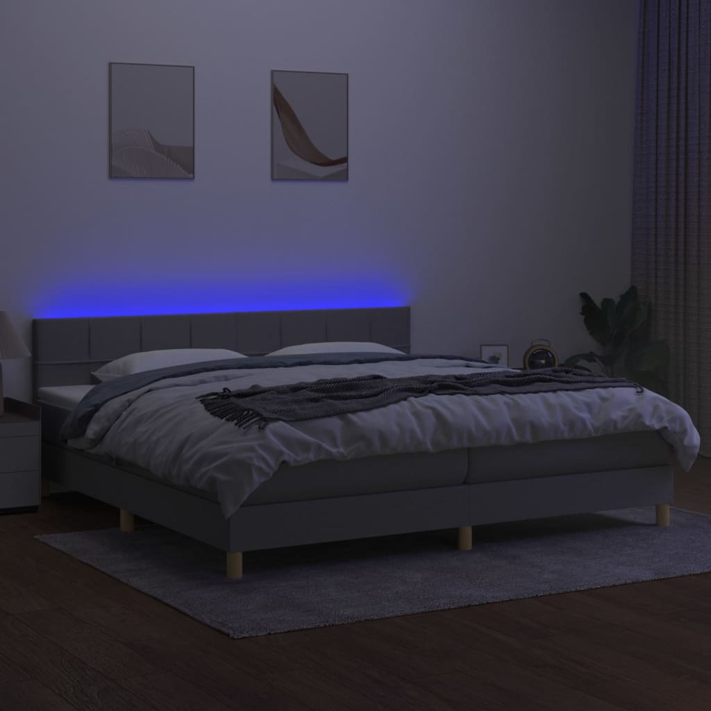 Krevet box spring s madracem LED svjetlosivi 200x200 cm tkanina