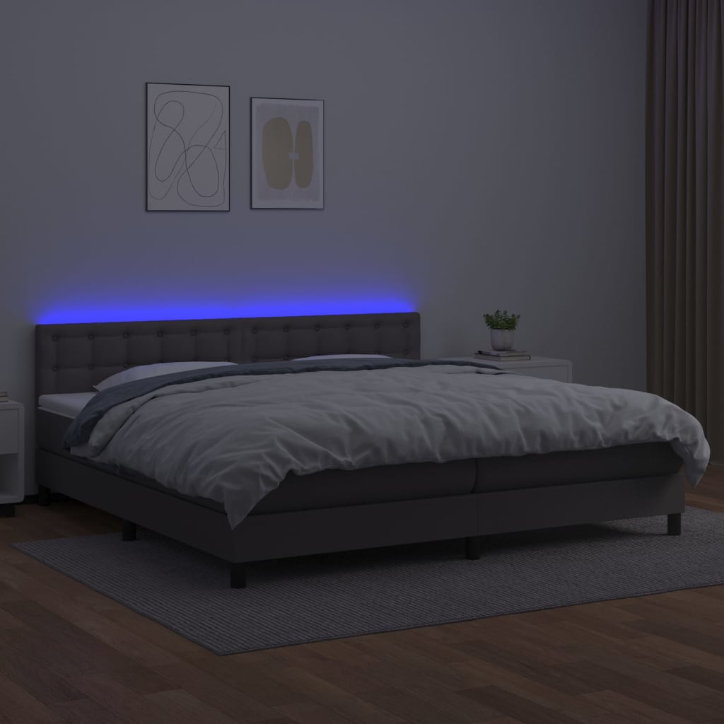 Krevet box spring s madracem LED sivi 200x200cm od umjetne kože