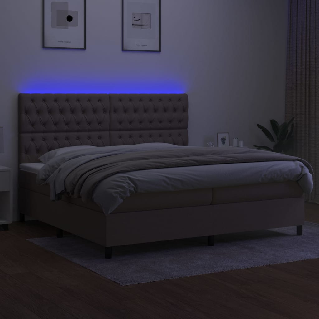 Krevet box spring s madracem LED smeđesivi 200x200 cm tkanina