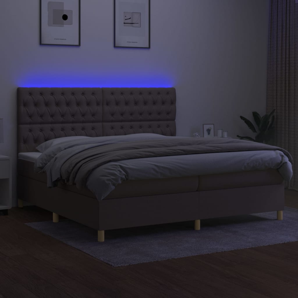 Krevet box spring s madracem LED smeđesivi 200x200 cm tkanina