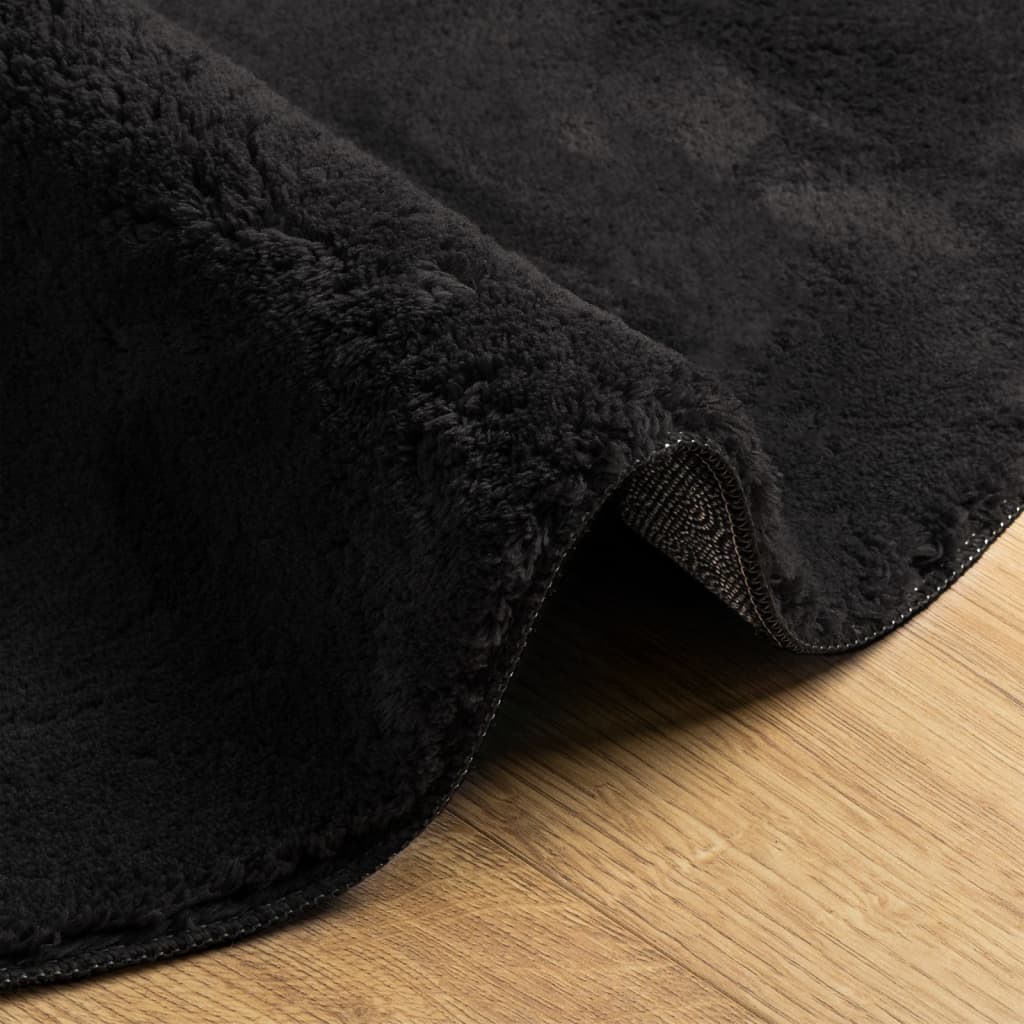Tepih HUARTE kratkih vlakana mekani i perivi crni Ø 120 cm