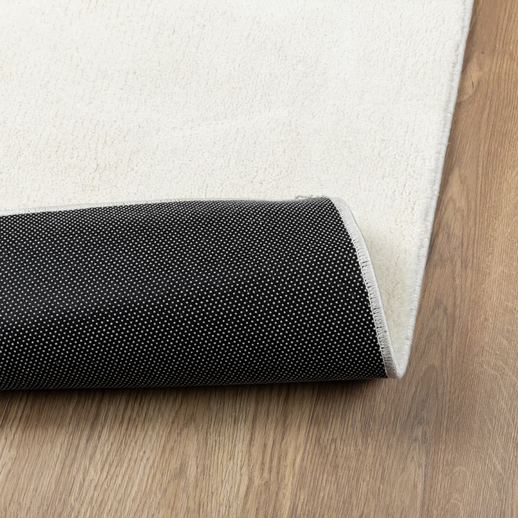 Tepih OVIEDO kratkih vlakana krem 120 x 120 cm