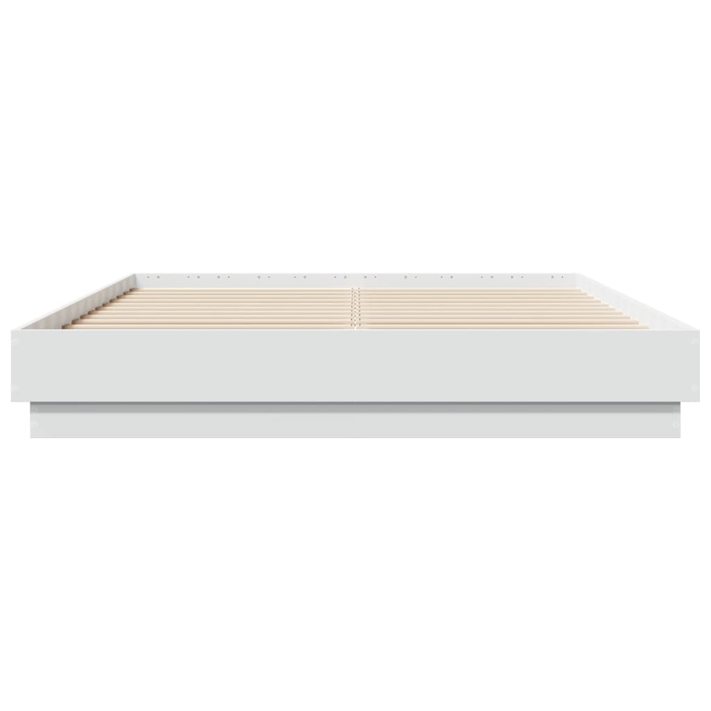 Okvir kreveta s LED svjetlima bijeli 150 x 200 cm
