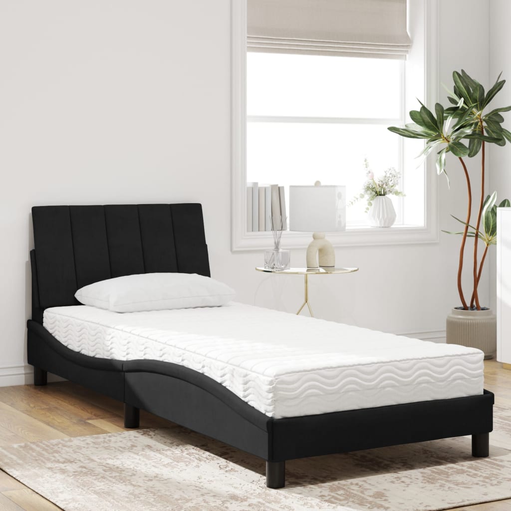 Krevet s madracem Hanko crni 80 x 200 cm baršunasti
