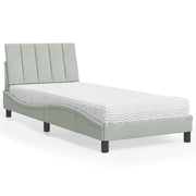 Krevet s madracem Hanko svjetlosivi 90x190 cm baršunasti
