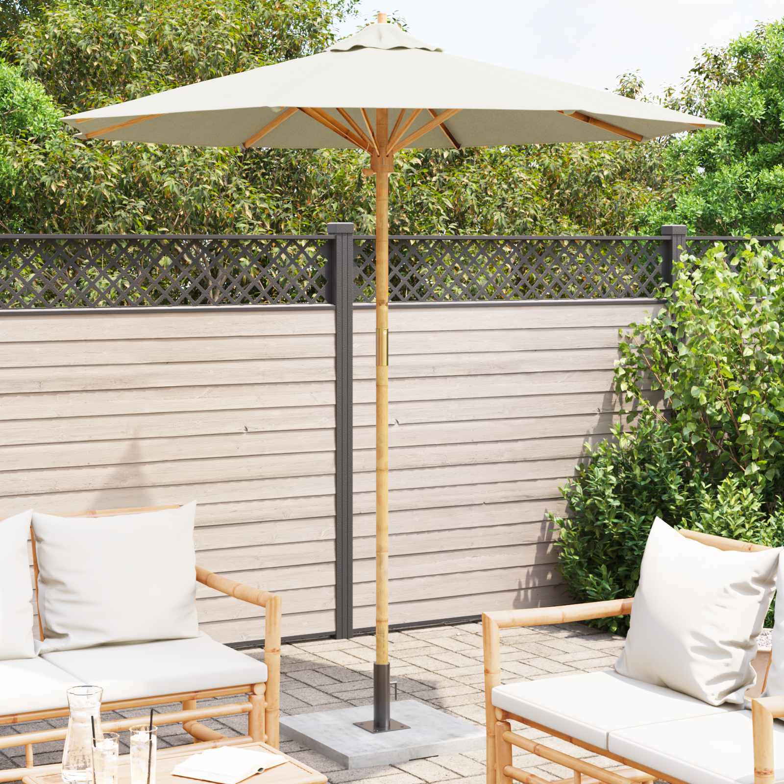 Vrtni suncobran Krem bijela Ø 217 x 230 cm bambus