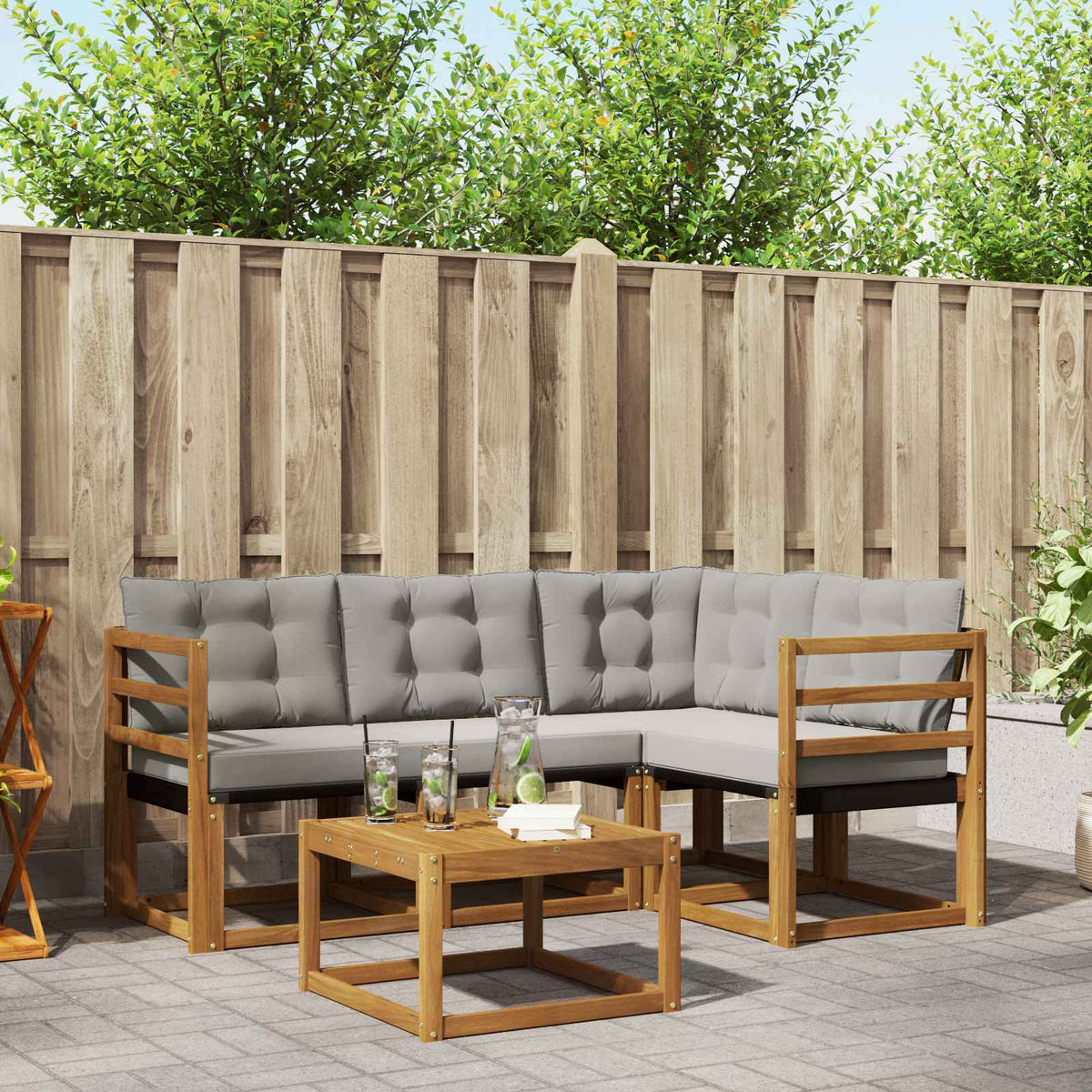 Set vanjskih sofa 5 kom. Prirodna i svijetlo siva