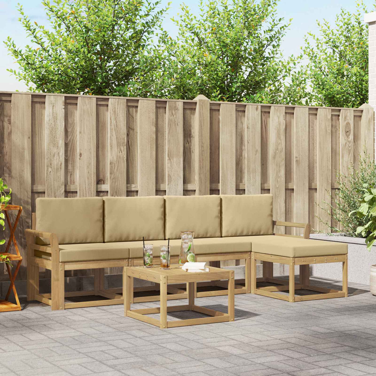 Set vanjskih sofa 6 kom. Bijela i bež