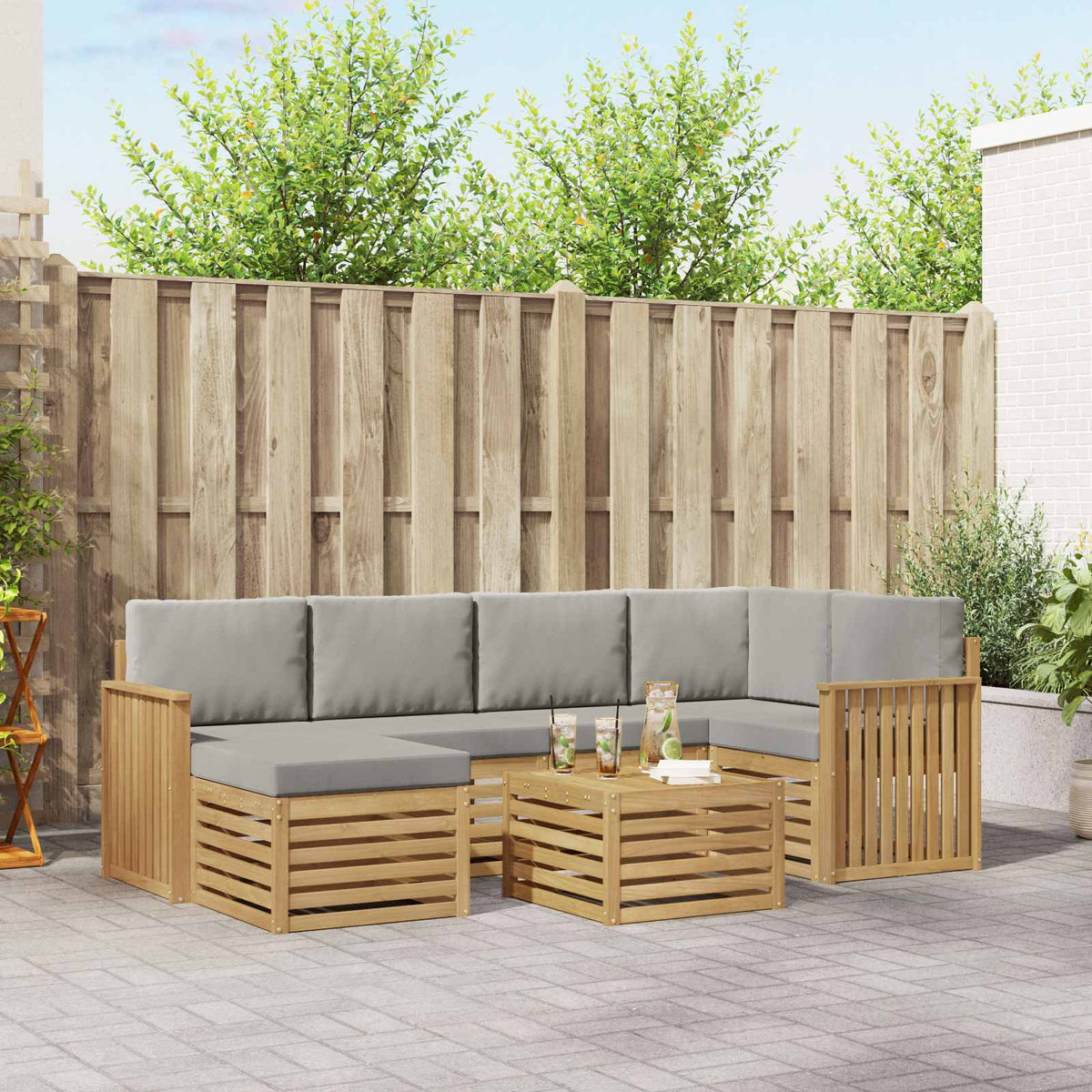Set vanjskih sofa 7 kom. Bijela i svjetlosiva Poliester