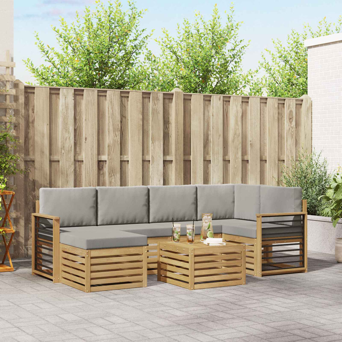 Set vanjskih sofa 7 kom. Bijela i svjetlosiva Poliester