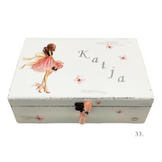 Kutija uspomena personalizirana imenom - poklon za rođenje, krštenje ili rođendan djeteta - 33. 20x30x10cm - 154218