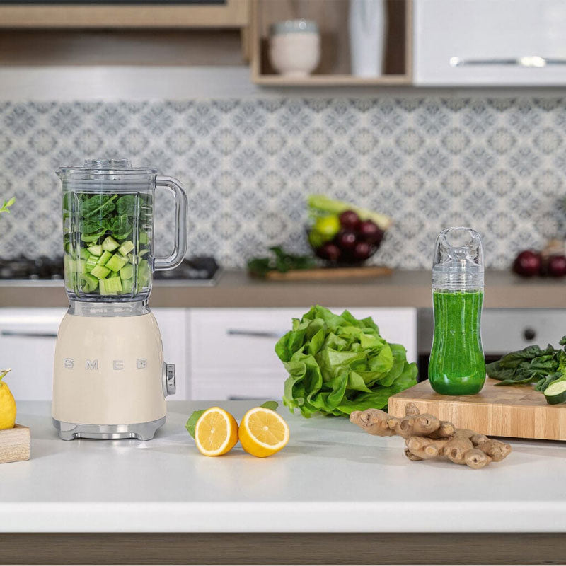 Smeg BLF03CREU Blender