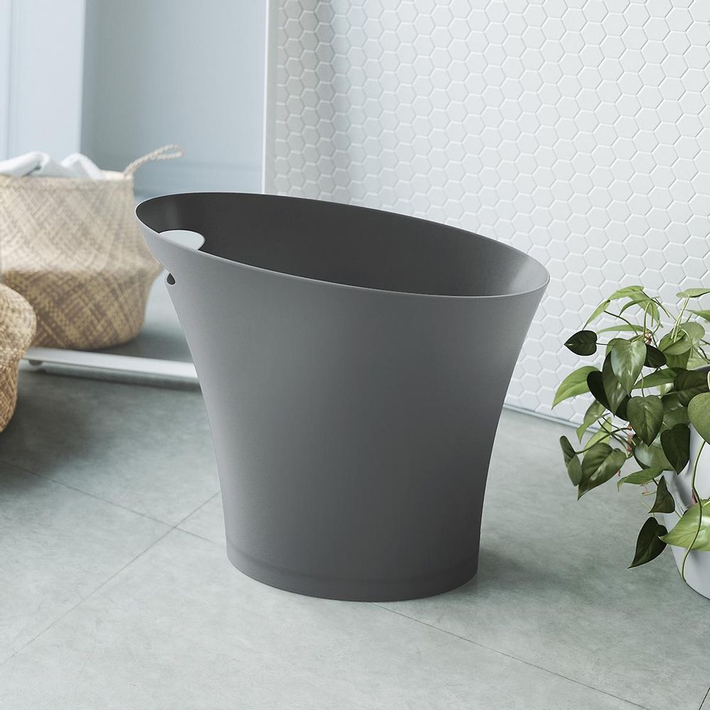 Višenamjenski koš — by KARIM RASHID