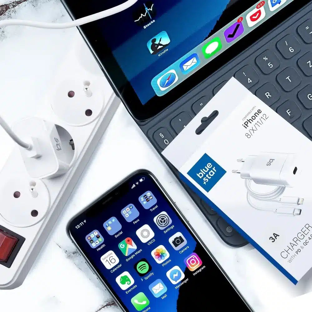 Zidni punjač za iPhone 18W s PD punjenjem s odvojivim kabelom Blue Star