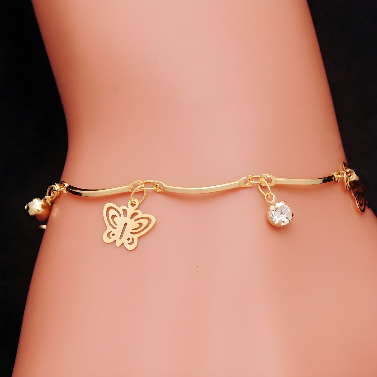 Narukvica Gold Butterfly - Zlatna KP1770