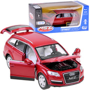 Metalni autić Audi Q7 (1:32)