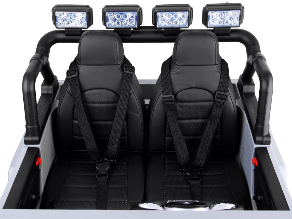 Toyota Land Cruiser dvosjed AKU – crna