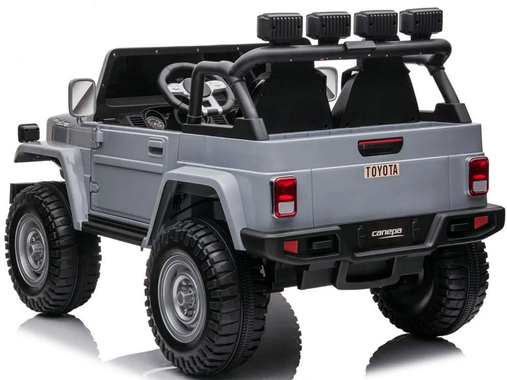 Toyota Land Cruiser dvosjed AKU – crna