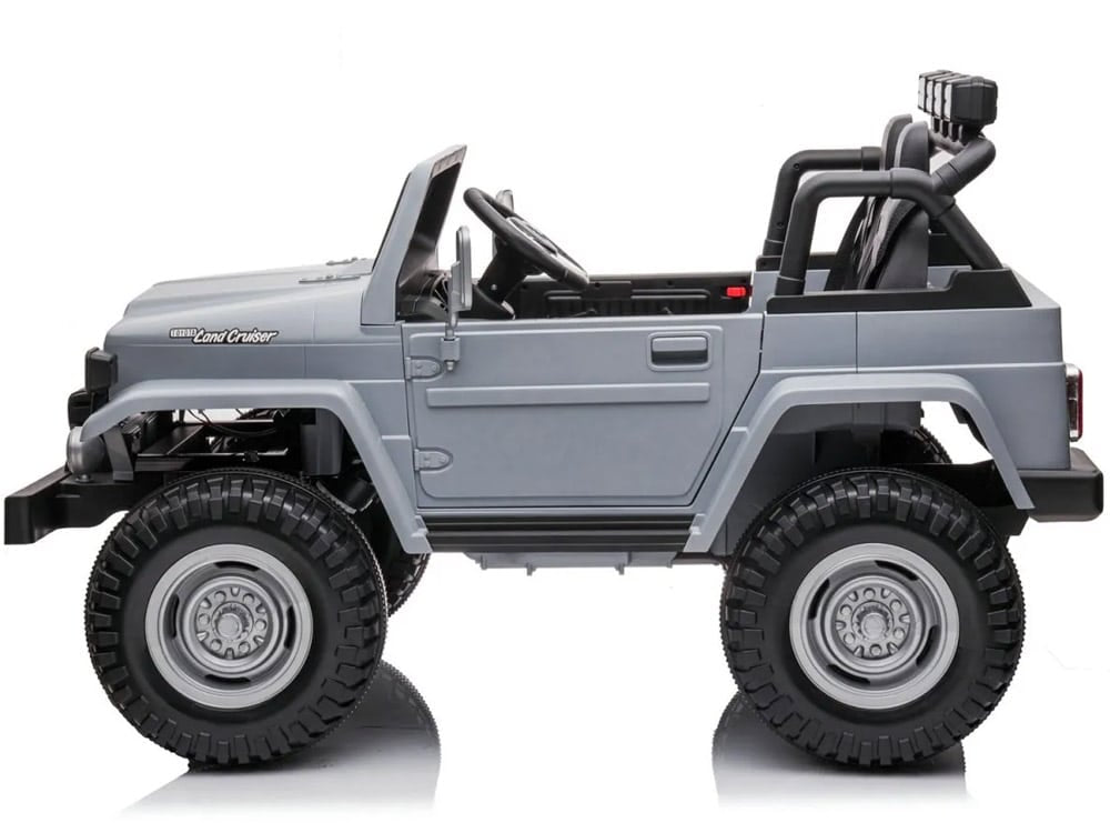 Toyota Land Cruiser dvosjed AKU – crna