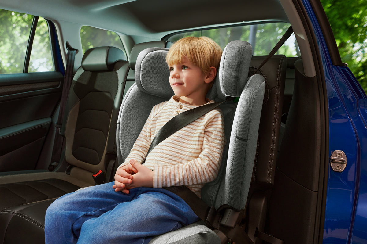 Kinderkraft autosjedalica ONETO3 i-Size 9-36 kg (76-150 cm), Cool grey