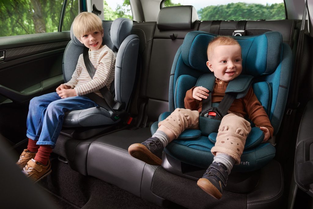 Kinderkraft autosjedalica ONETO3 i-Size 9-36 kg (76-150 cm), Cool grey