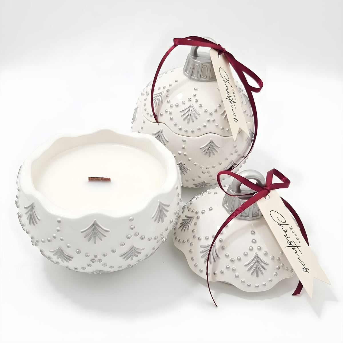 Svijeća Christmas Bauble Enchanted - Bijela / Srebrna / Zimska čarolija KP41390
