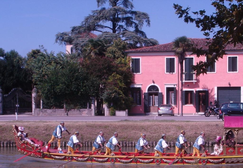 Gradić Mira pored Venecije, 1, 2 ili 3 noćenja s doručkom za 2 osobe u hotelu Relais Alcova del Doge*** Superior
