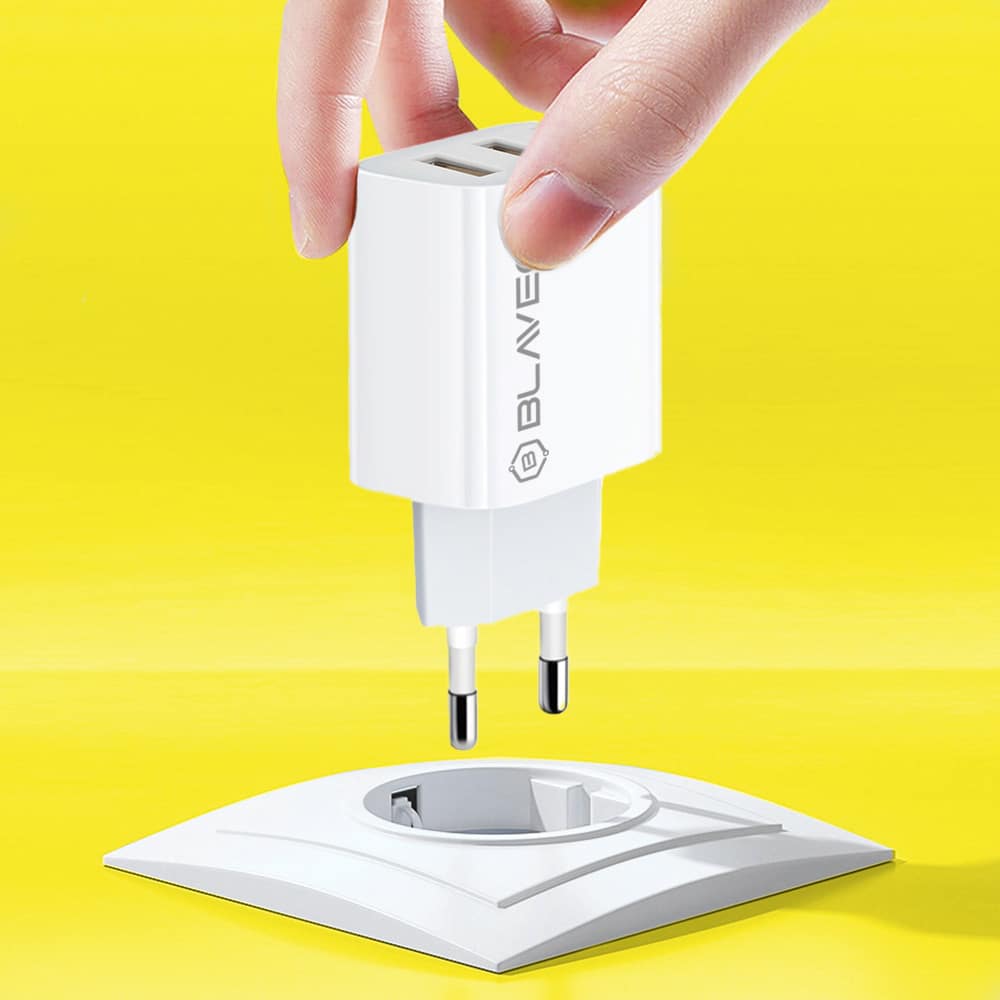 BLAVEC BC3 ZIDNI PUNJAČ - 3xUSB - 3A (TCBC3-3UW3A) BIJELI