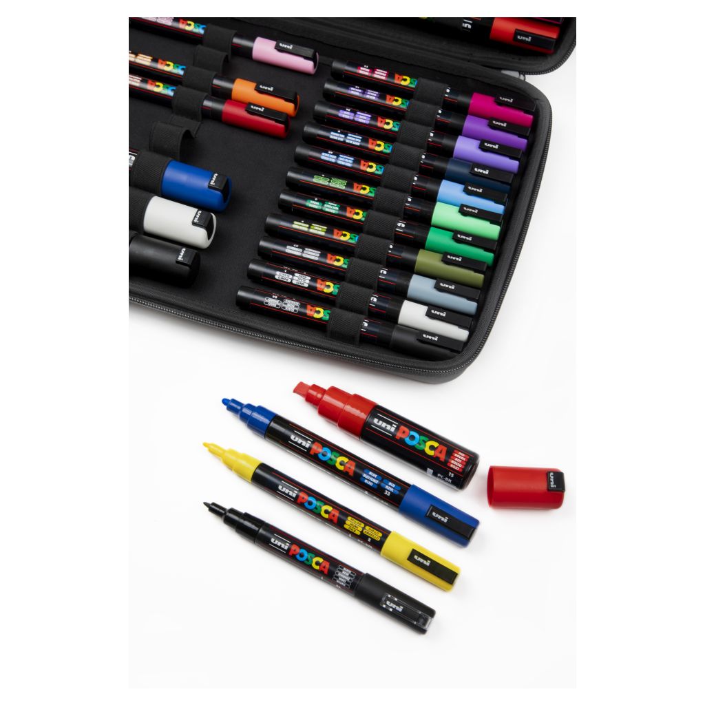 Marker Uni gift set Posca Art case u gumiranoj pernici (mix pc-1m/ pc-3m/pc-5m/pc-8k) 40/1 302422303