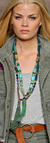 Dupla ogrlica sa perlicama u raznim bojama